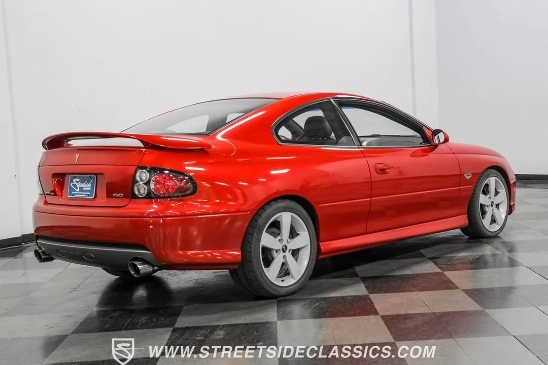 2006 Pontiac GTO 4th Gen - Image 12 of 21