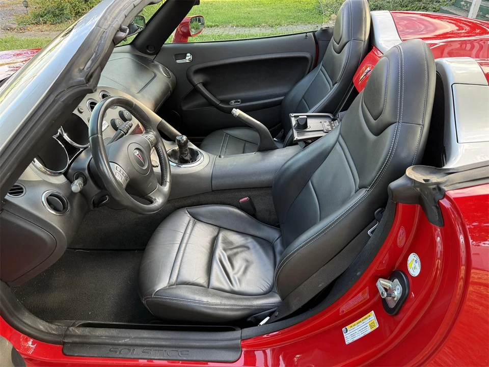 2006 Pontiac Solstice - Image 23 of 31