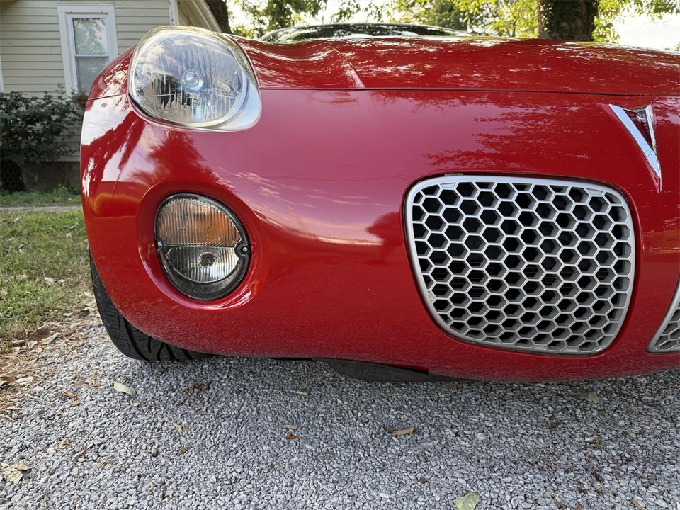 2006 Pontiac Solstice - Image 29 of 31