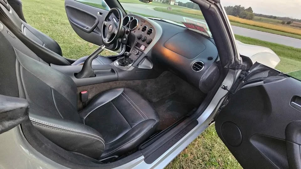 2006 Pontiac Solstice - Image 5 of 9