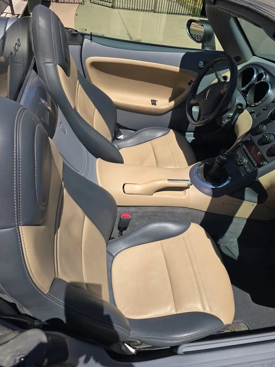 2006 Pontiac Solstice - Image 8 of 11