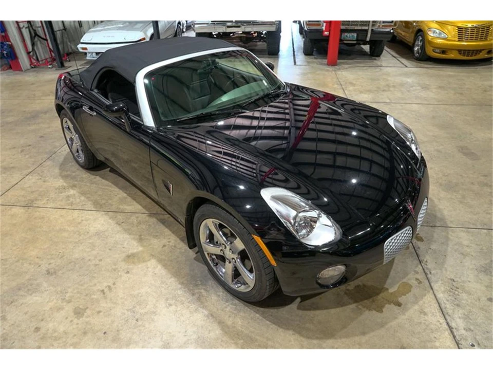 2006 Pontiac Solstice - Image 28 of 31
