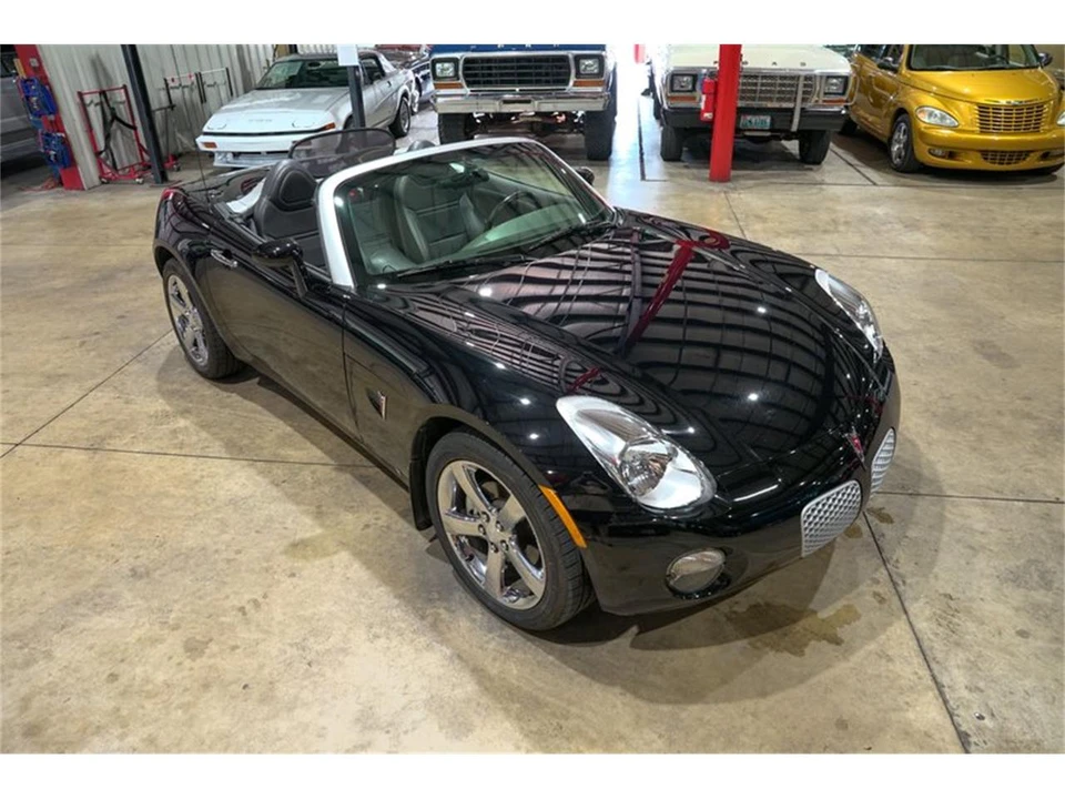 2006 Pontiac Solstice - Image 14 of 31