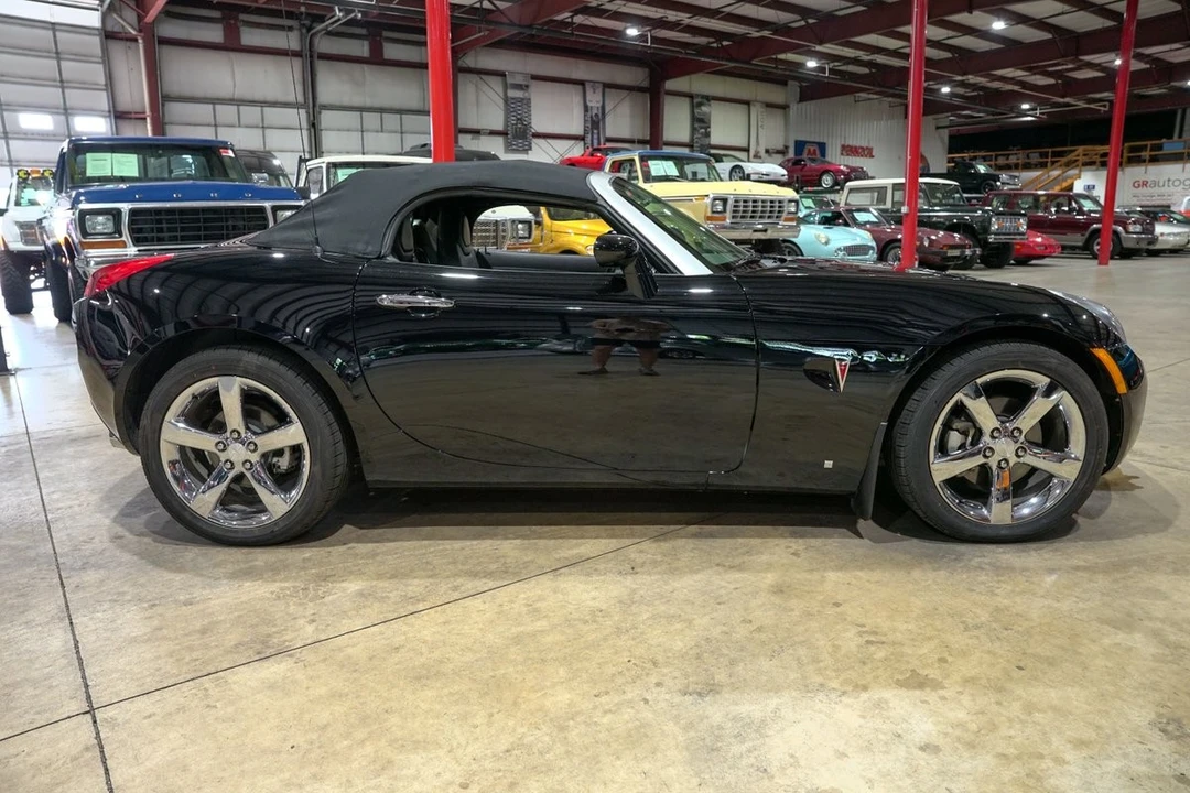 2006 Pontiac Solstice - Image 14 of 31