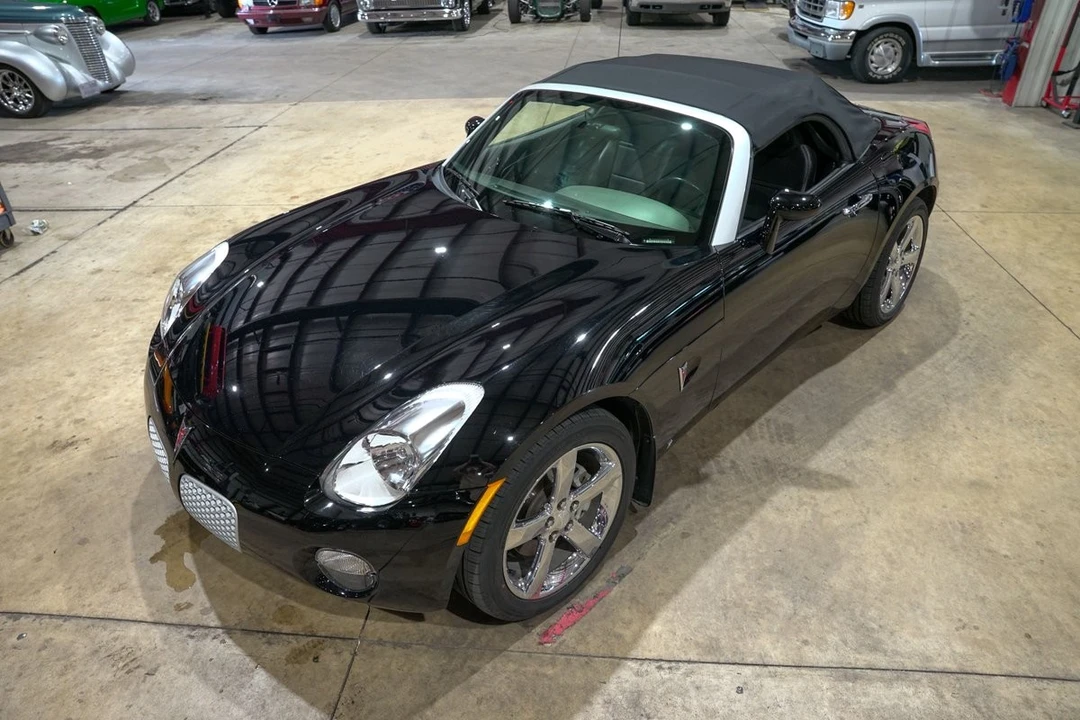 2006 Pontiac Solstice - Image 18 of 31