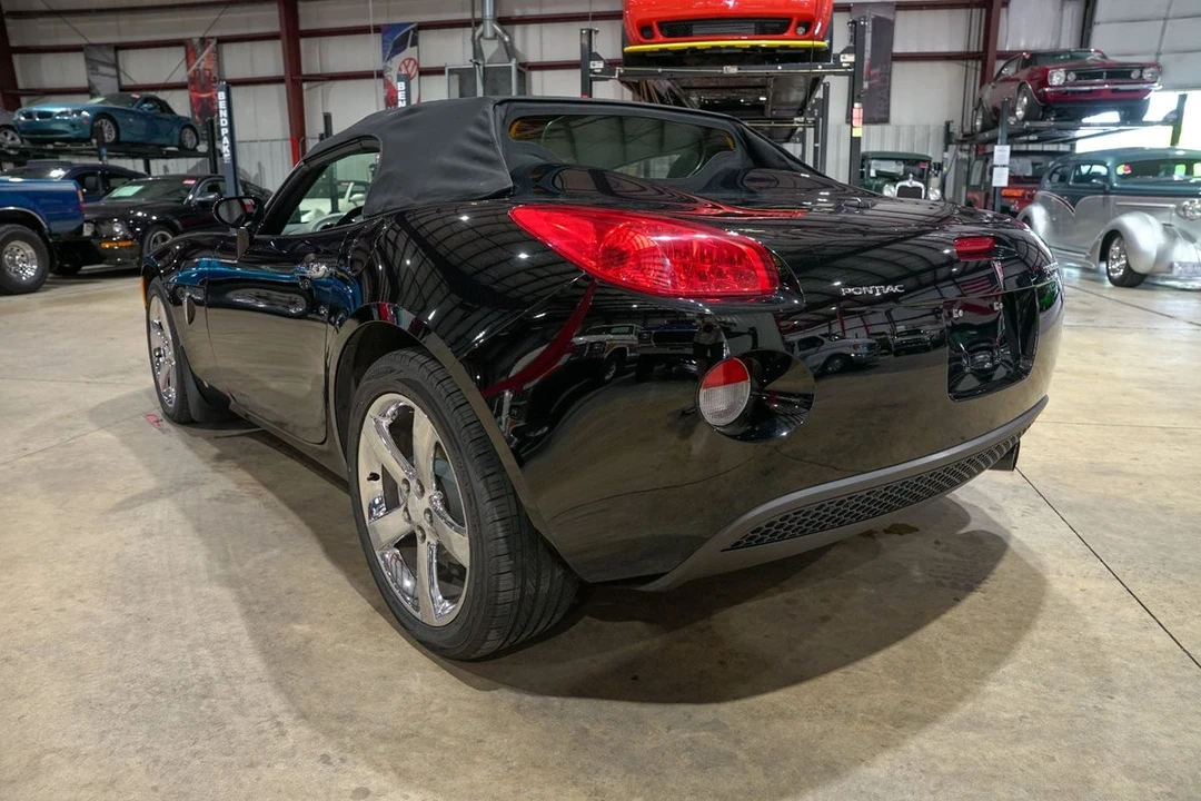 2006 Pontiac Solstice - Image 13 of 31