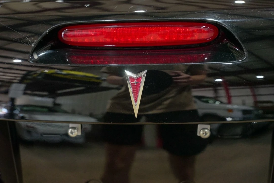 2006 Pontiac Solstice - Image 25 of 31