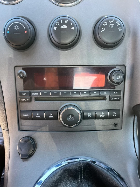 2006 Pontiac Solstice - Image 15 of 23