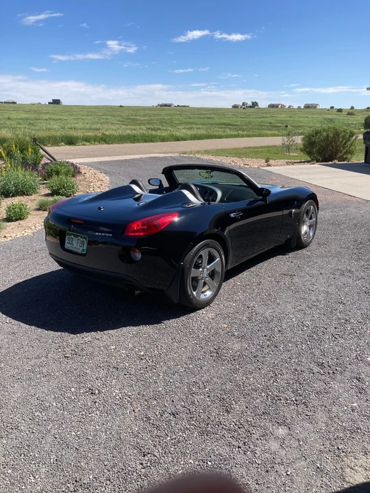 2006 Pontiac Solstice - Image 2 of 23