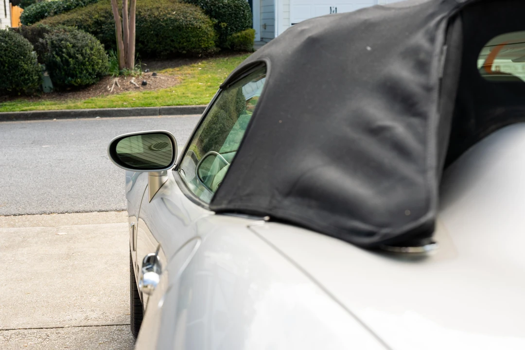 2006 Pontiac Solstice - Image 28 of 31