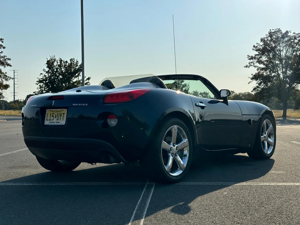2006 Pontiac Solstice - Image 10 of 31