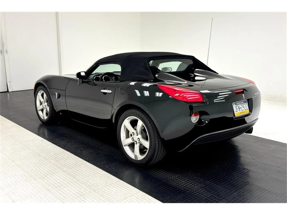 2006 Pontiac Solstice - Image 5 of 31