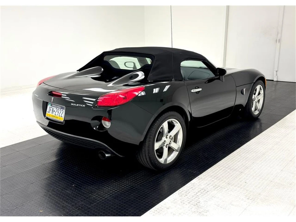 2006 Pontiac Solstice - Image 8 of 31