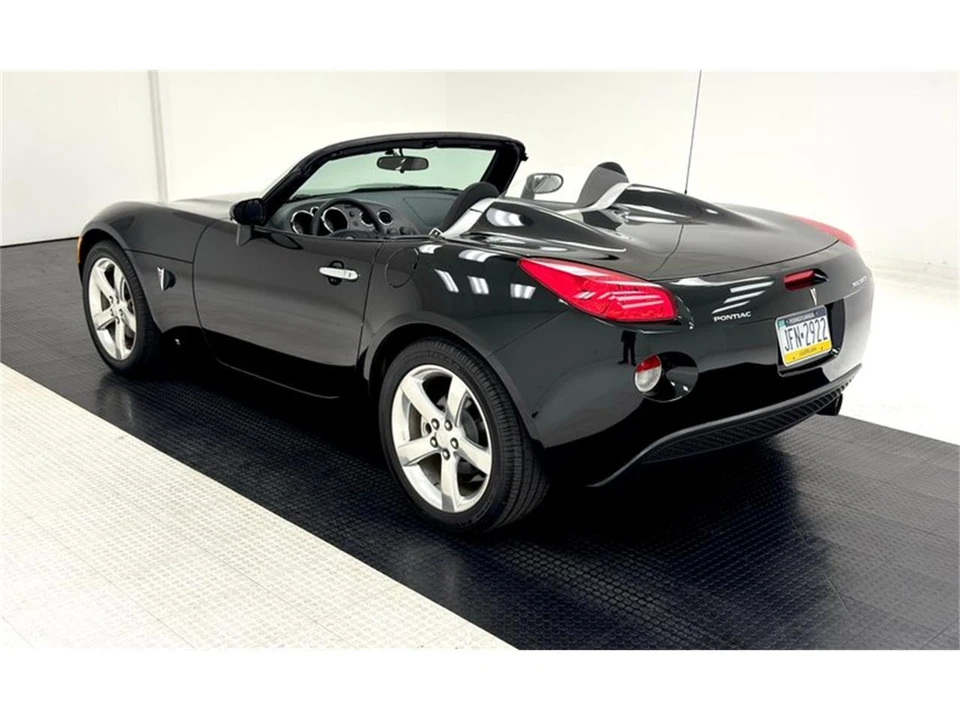 2006 Pontiac Solstice - Image 6 of 31