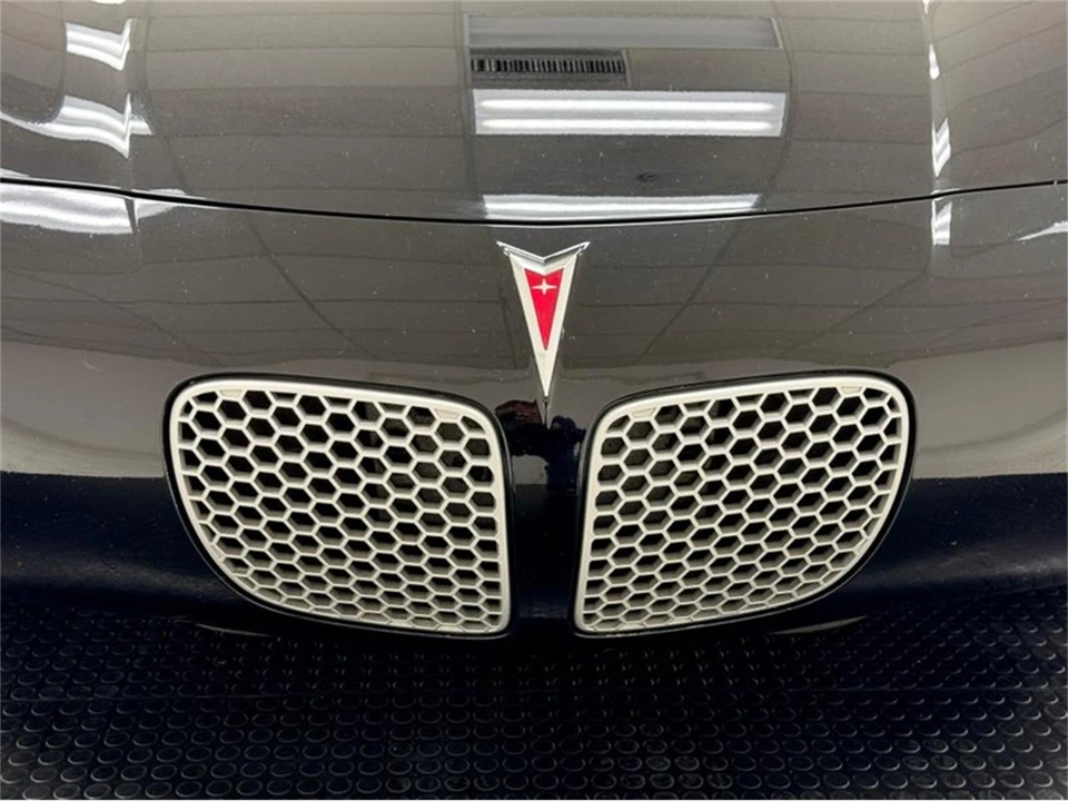 2006 Pontiac Solstice - Image 12 of 31