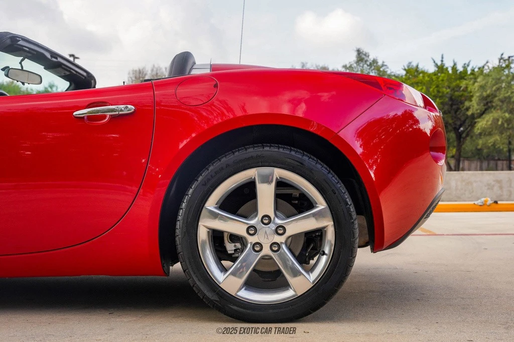 2006 Pontiac Solstice - Image 5 of 12