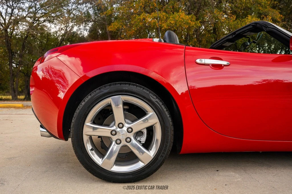 2006 Pontiac Solstice - Image 10 of 12