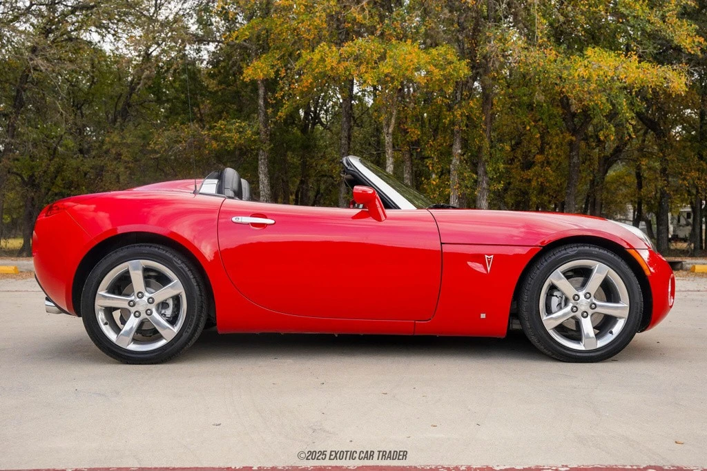2006 Pontiac Solstice - Image 9 of 12