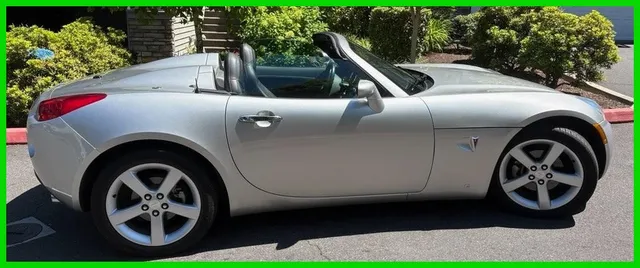 2006 Pontiac Solstice Convertible
