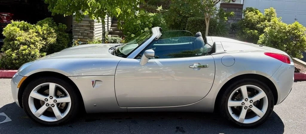 2006 Pontiac Solstice - Image 2 of 17