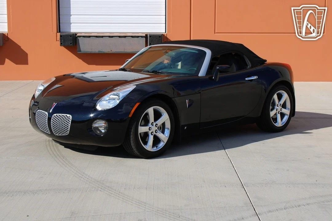 2006 Pontiac Solstice - Image 3 of 21