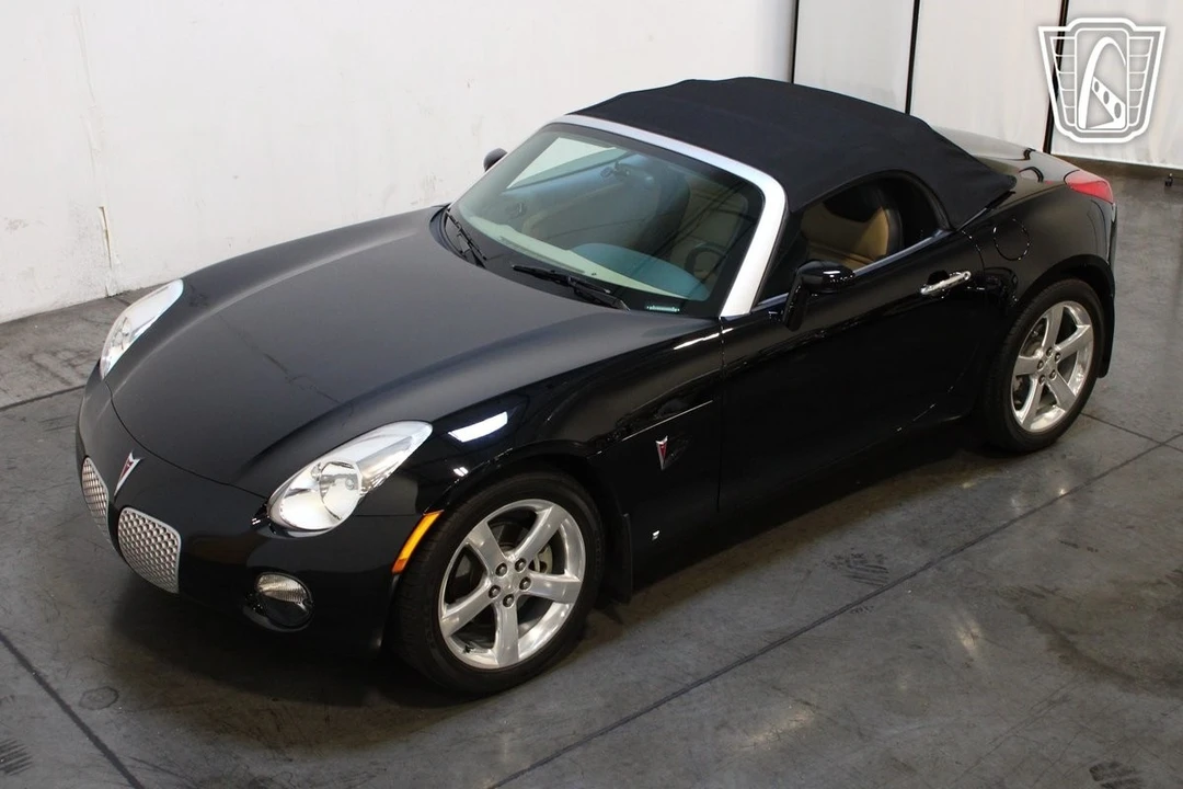2006 Pontiac Solstice - Image 10 of 21