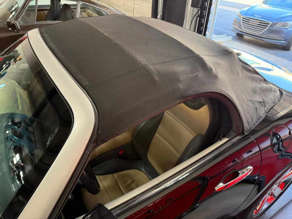 2006 Pontiac Solstice - Image 28 of 31