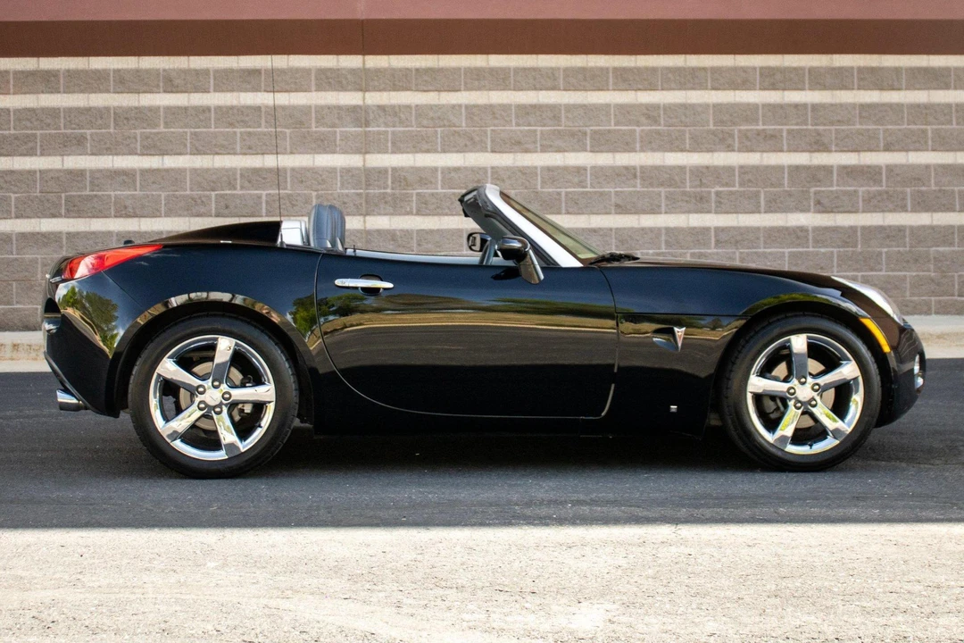 2006 Pontiac Solstice - Image 3 of 31
