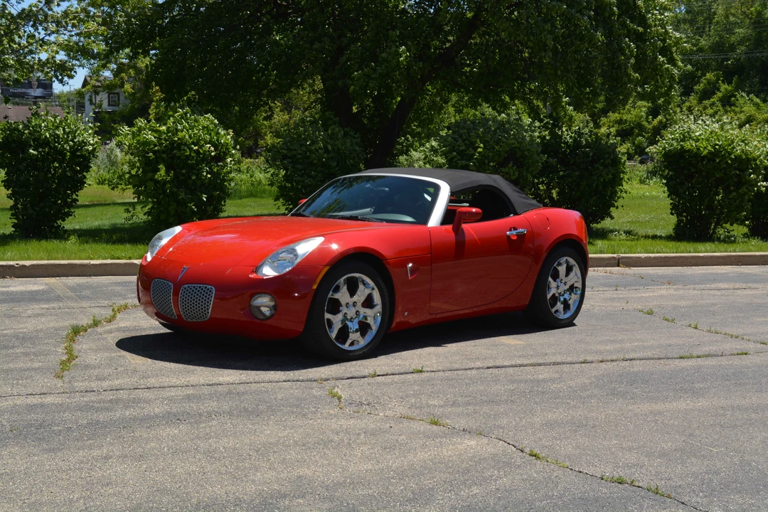 2006 Pontiac Solstice - Image 14 of 31