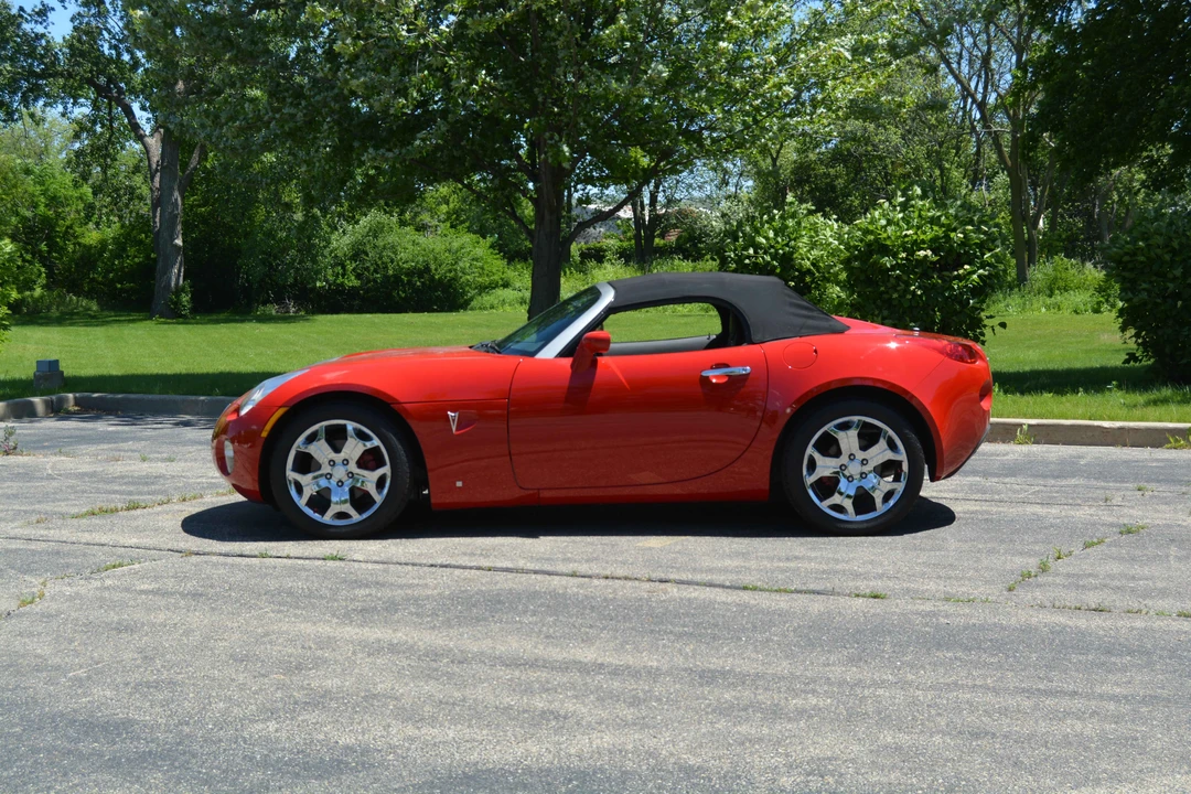 2006 Pontiac Solstice - Image 15 of 31