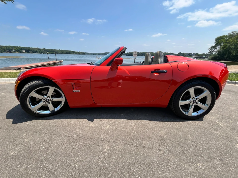 2006 Pontiac Solstice - Image 9 of 31