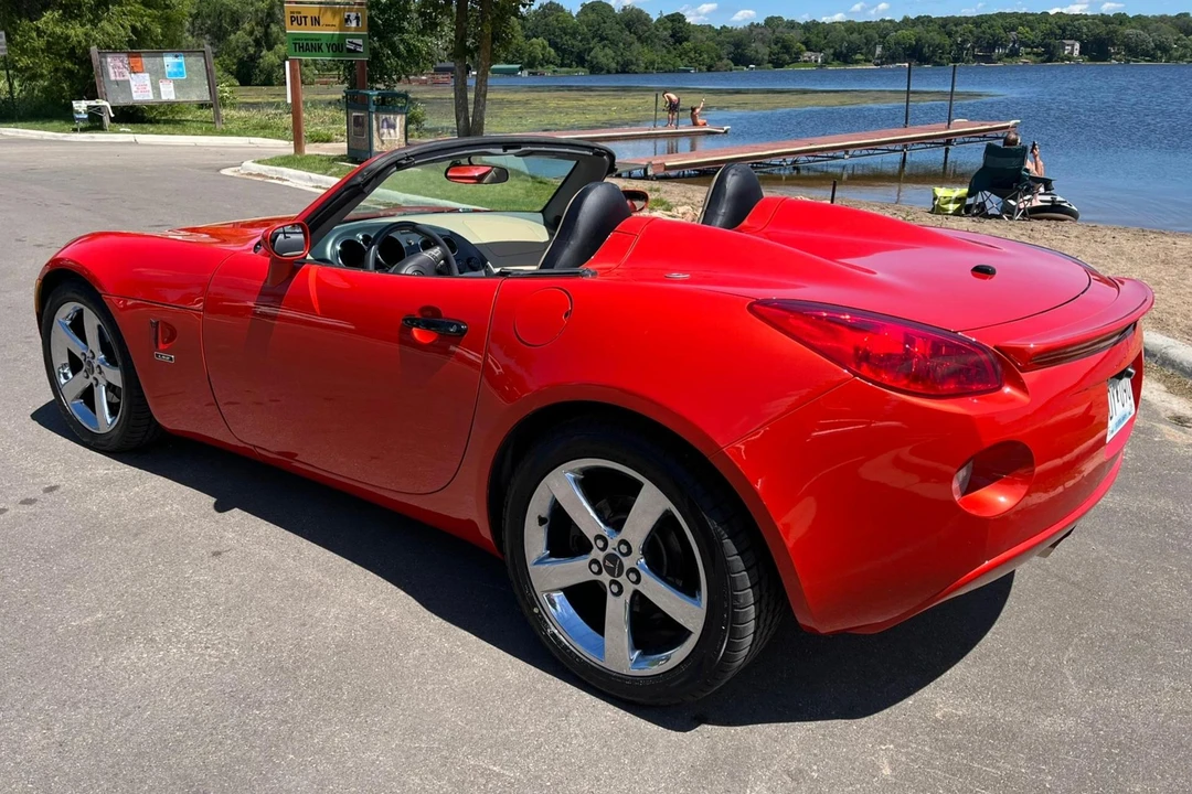 2006 Pontiac Solstice - Image 4 of 31
