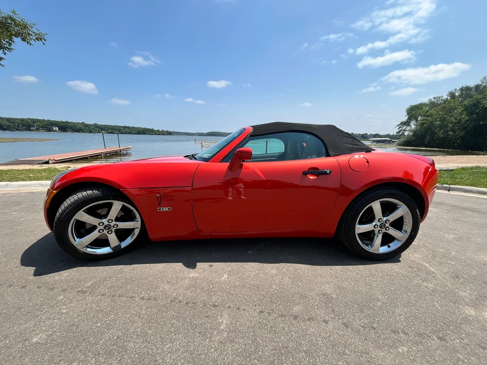 2006 Pontiac Solstice - Image 22 of 31