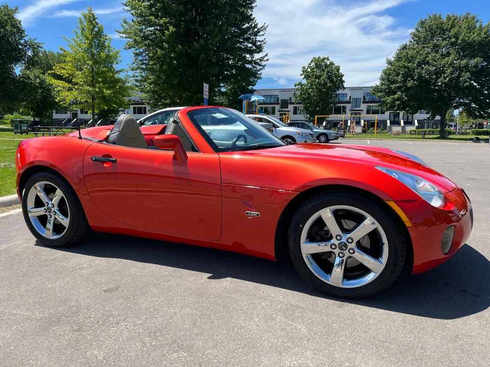 2006 Pontiac Solstice - Image 16 of 31