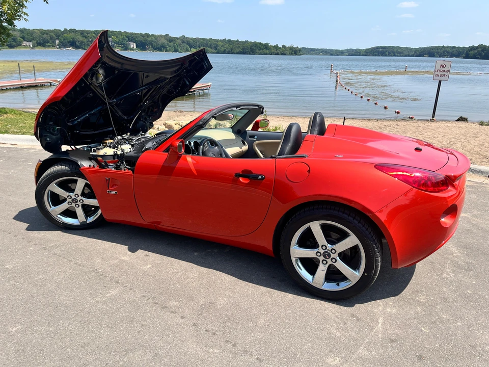 2006 Pontiac Solstice - Image 28 of 31