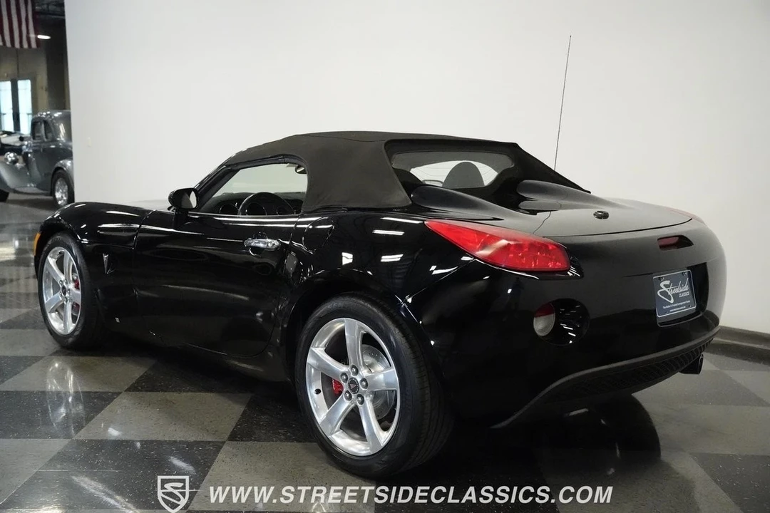 2006 Pontiac Solstice - Image 11 of 12