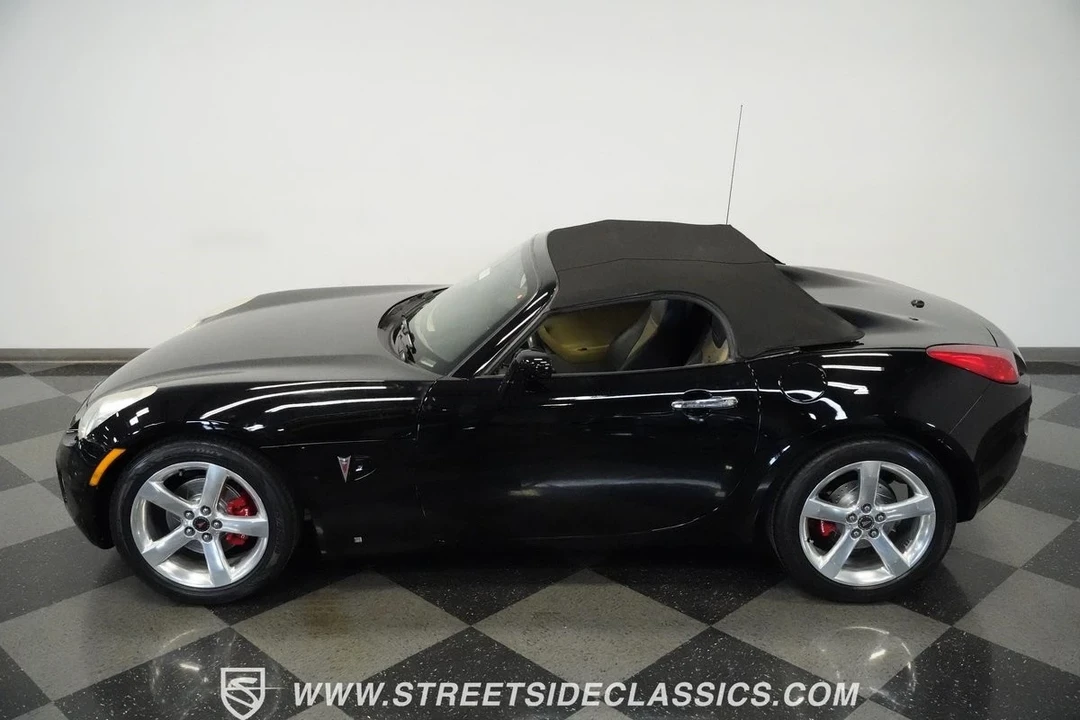 2006 Pontiac Solstice - Image 10 of 12