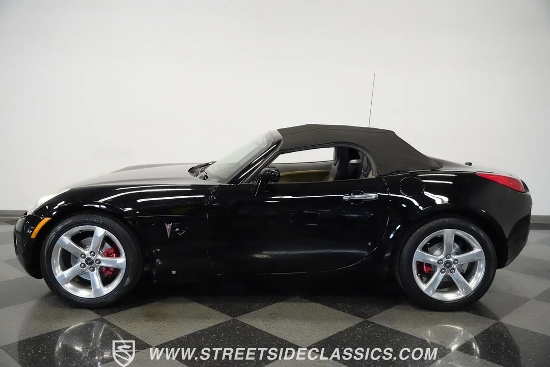 2006 Pontiac Solstice - Image 3 of 12