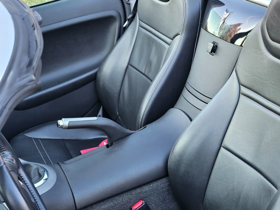 2006 Pontiac Solstice - Image 17 of 26