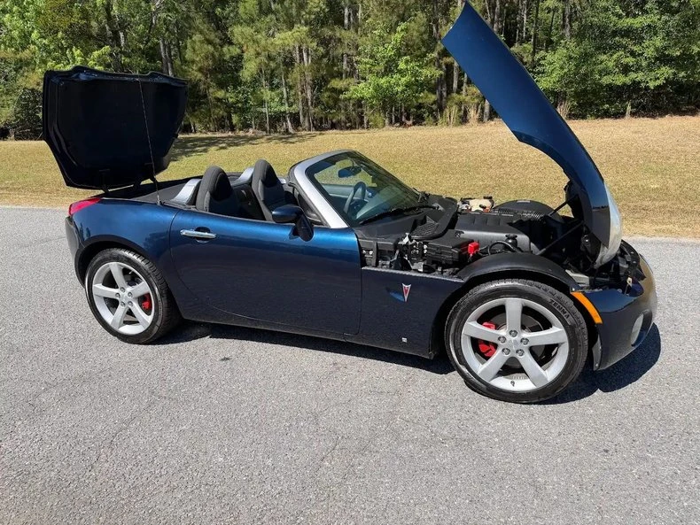 2006 Pontiac Solstice - Image 17 of 23