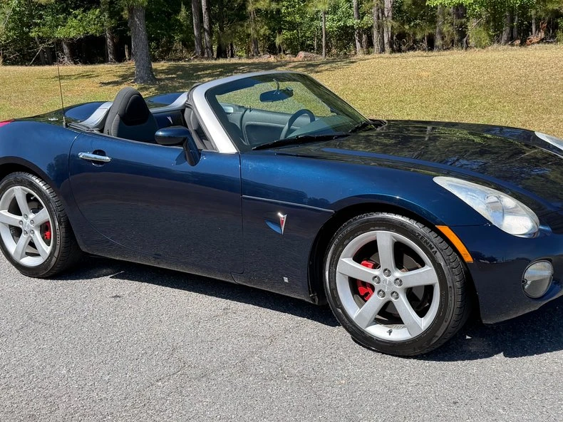 2006 Pontiac Solstice - Image 3 of 23