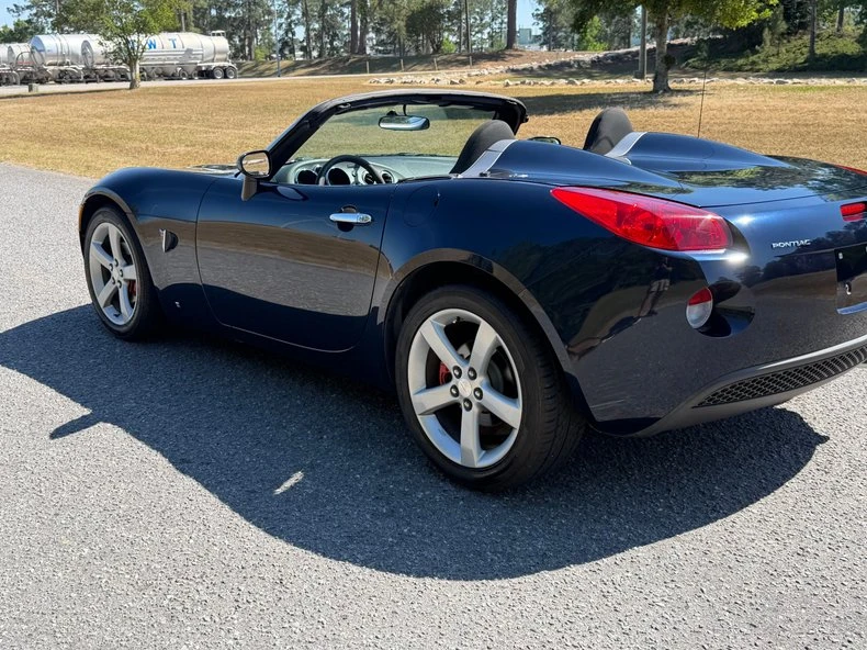 2006 Pontiac Solstice - Image 6 of 23