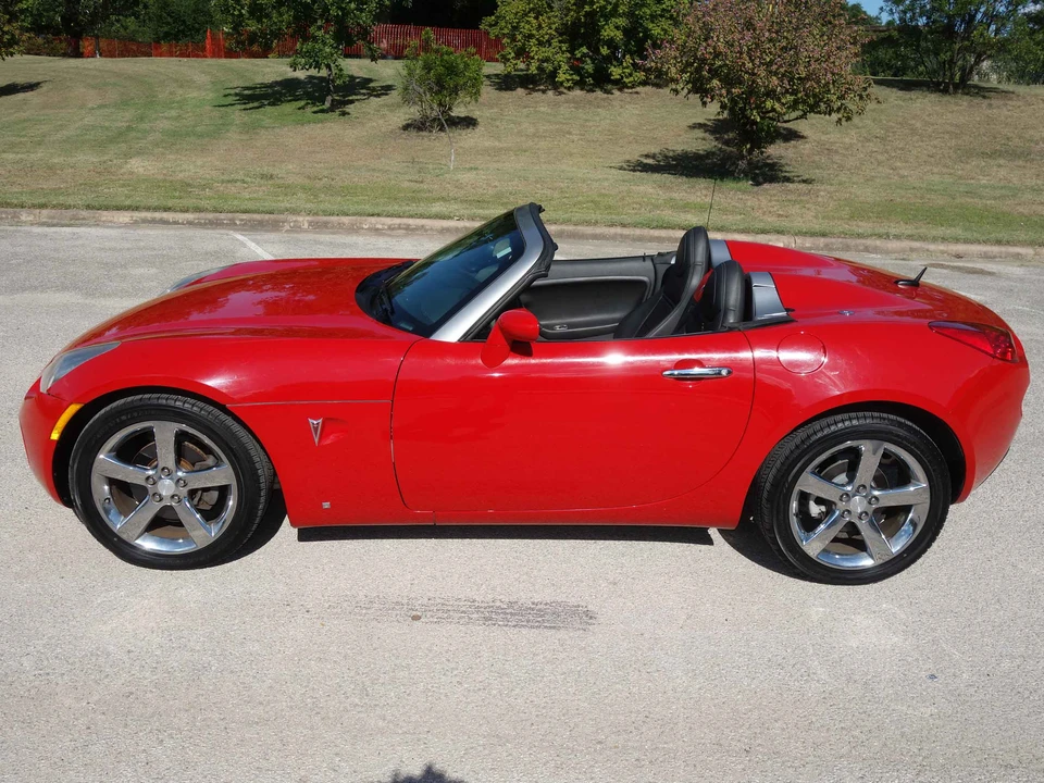 2006 Pontiac Solstice - Image 13 of 31