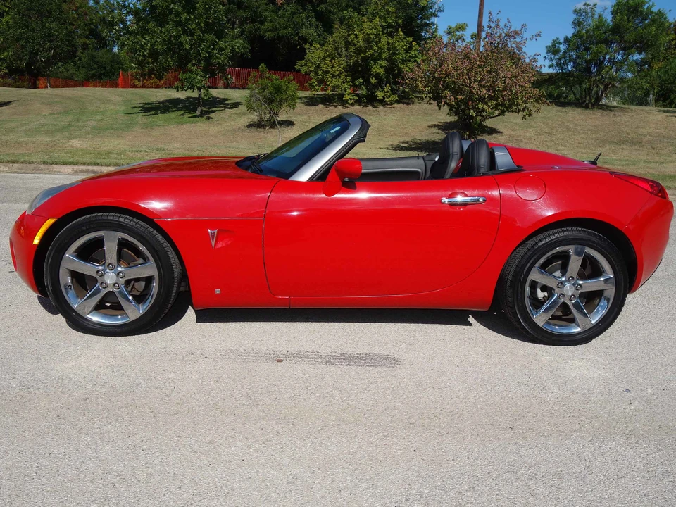 2006 Pontiac Solstice - Image 14 of 31