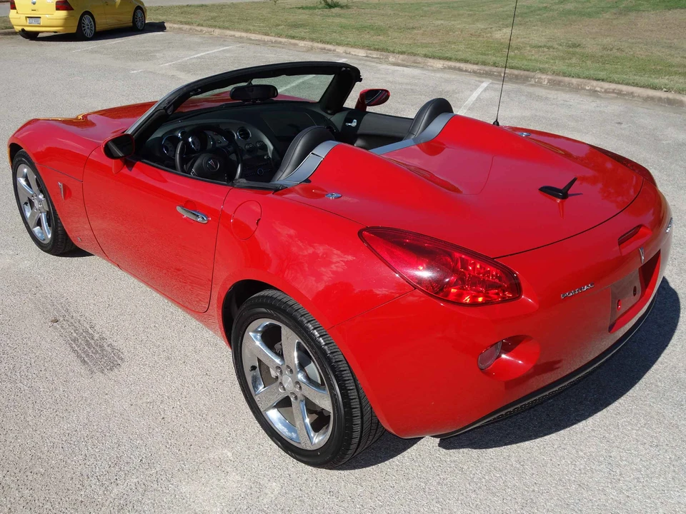 2006 Pontiac Solstice - Image 17 of 31