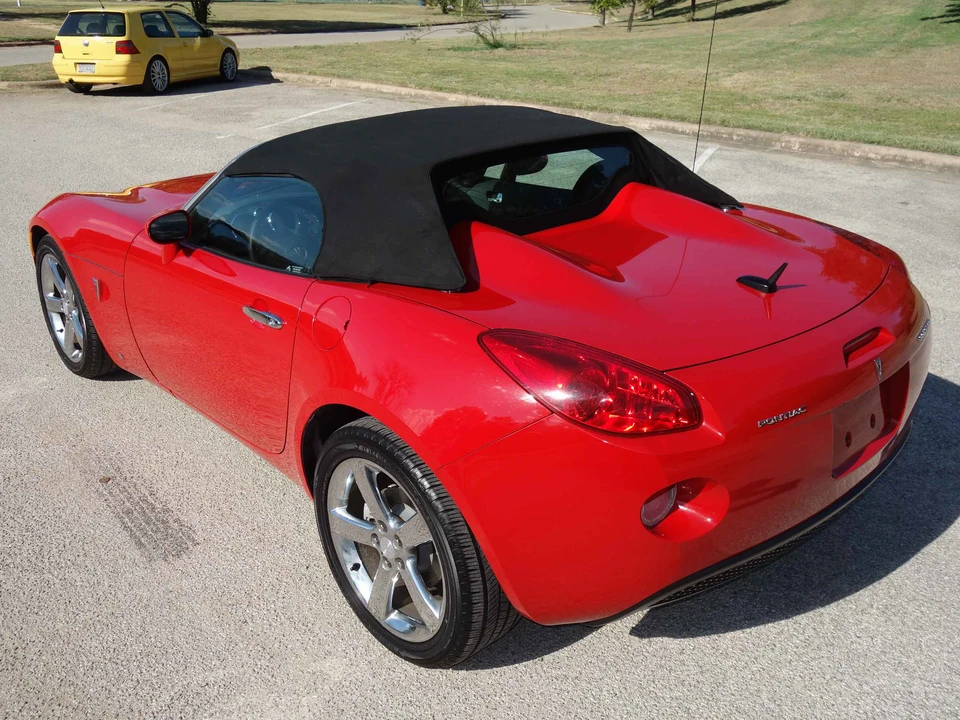 2006 Pontiac Solstice - Image 19 of 31