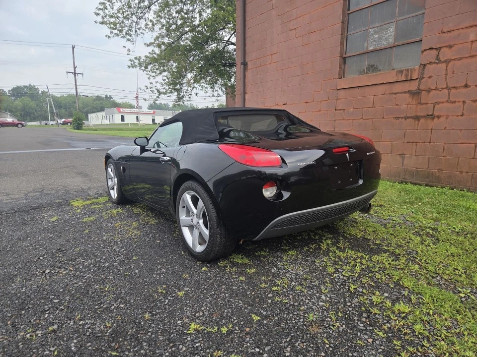 2006 Pontiac Solstice - Image 10 of 31