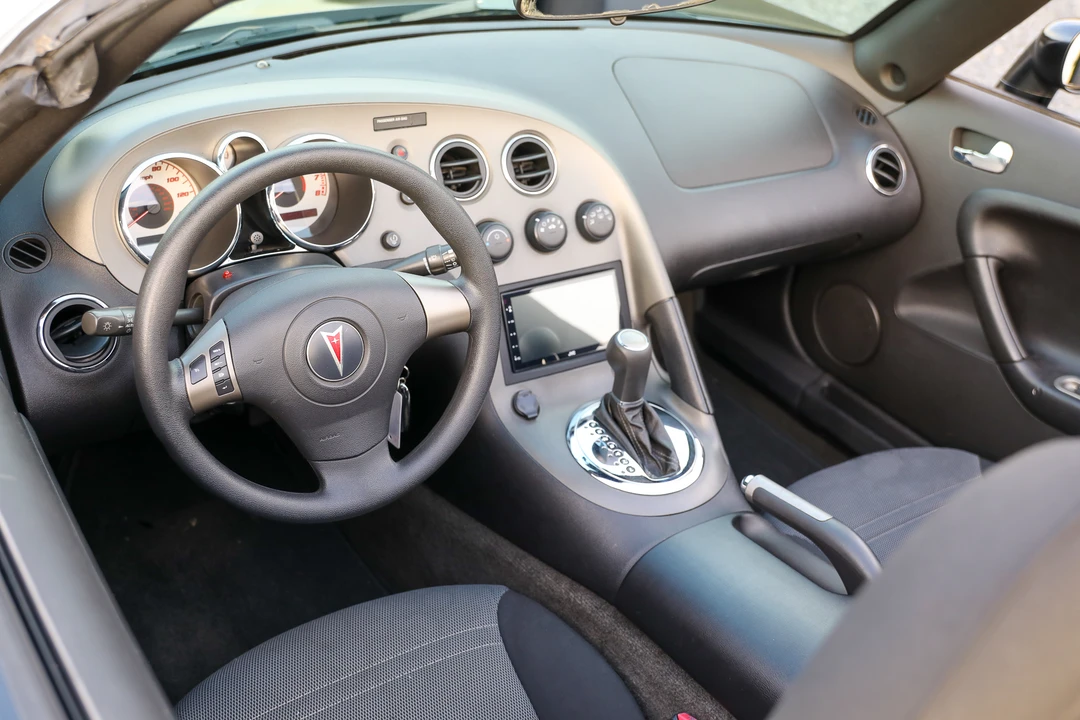 2006 Pontiac Solstice - Image 30 of 31