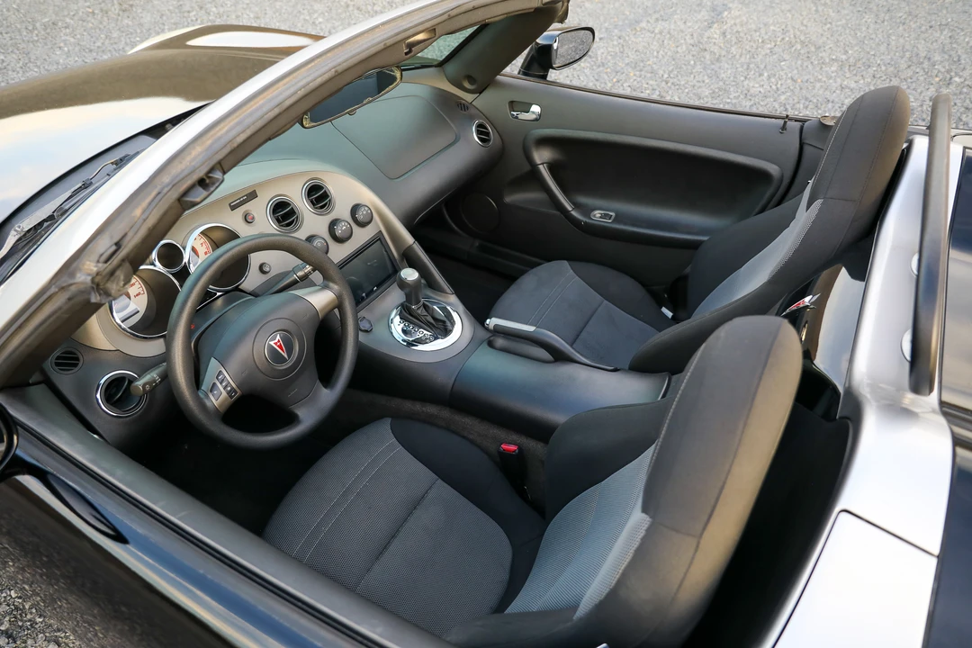 2006 Pontiac Solstice - Image 25 of 31