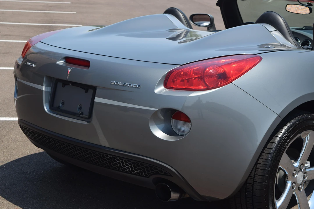 2006 Pontiac Solstice - Image 17 of 19